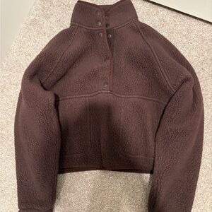 ❗️SOLD❗️Aritzia Sunday best polar tech fleece buttoned pullover $110